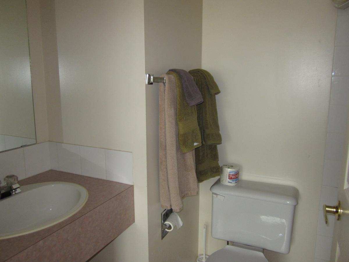 Johnson'S Crossing Lodge Johnsons Crossing 외부 사진