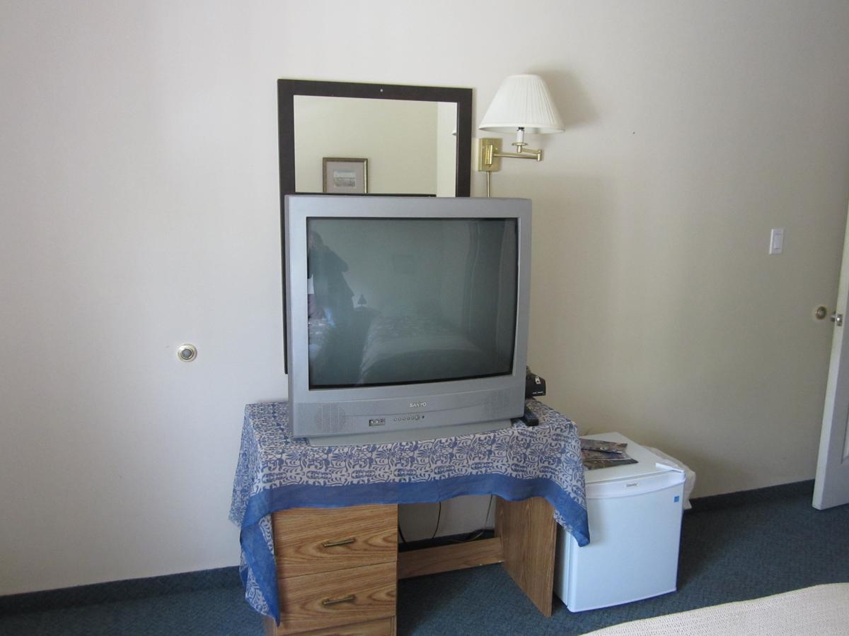 Johnson'S Crossing Lodge Johnsons Crossing 외부 사진
